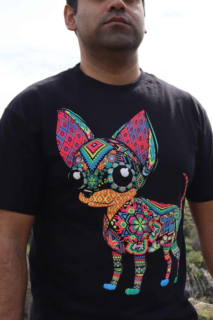 Chihuahua dog, Chihuahua T-shirt, Unique Screen-printing T-shirt, Mexican style, Mayan style, Aztec style, Glow in blacklights, unique shirt