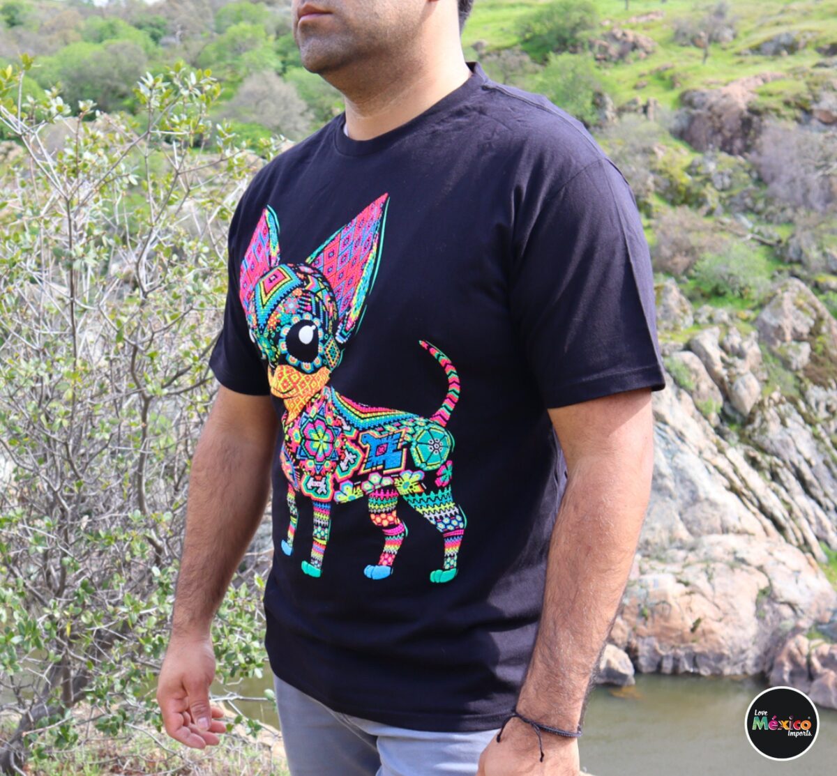 Chihuahua dog, Chihuahua T-shirt, Unique Screen-printing T-shirt, Mexican style, Mayan style, Aztec style, Glow in blacklights, unique shirt - Image 4