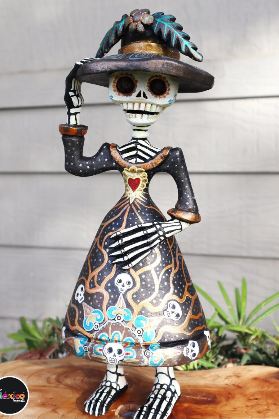 Catrina Alebrije, Catrina Sculpture, Wood copal sculpture, Dia de los Muertos Alebrije, Oaxaca Catrina, Mexican Alebrije. 12 inches