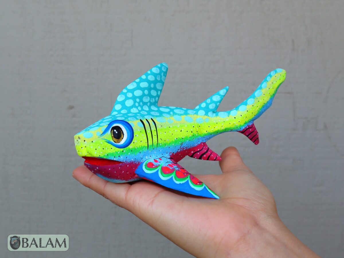 Tiburon, Shark alebrije, Alebrije from Oaxaca, Copal wood sculpture, Alebrije art, Shark sculpture, tiburon alebrije, amazing shark. - Image 4