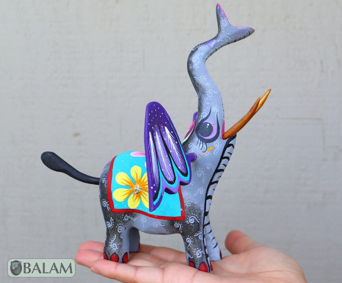Elefantito alebrije, Cute little elephant, elephant Alebrije from Oaxaca, elephant alebrije, Copal wood sculpture, Wood Art, Alebrije art. - Image 3