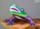Cocodrilo alebrije, unique crocodile, Crocodile Alebrije from Oaxaca, Alligator, Copal wood sculpture, Alebrijes, Metallic colors.