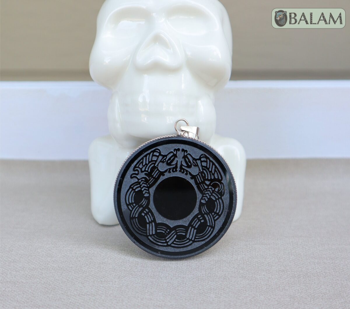 Obsidian pendant, stone necklace, Obsiana Mexica, Mexica necklace, Obsidian pendant and silver. Engraved hummingbird, Jaguar, Quetzalcoatl - Image 3