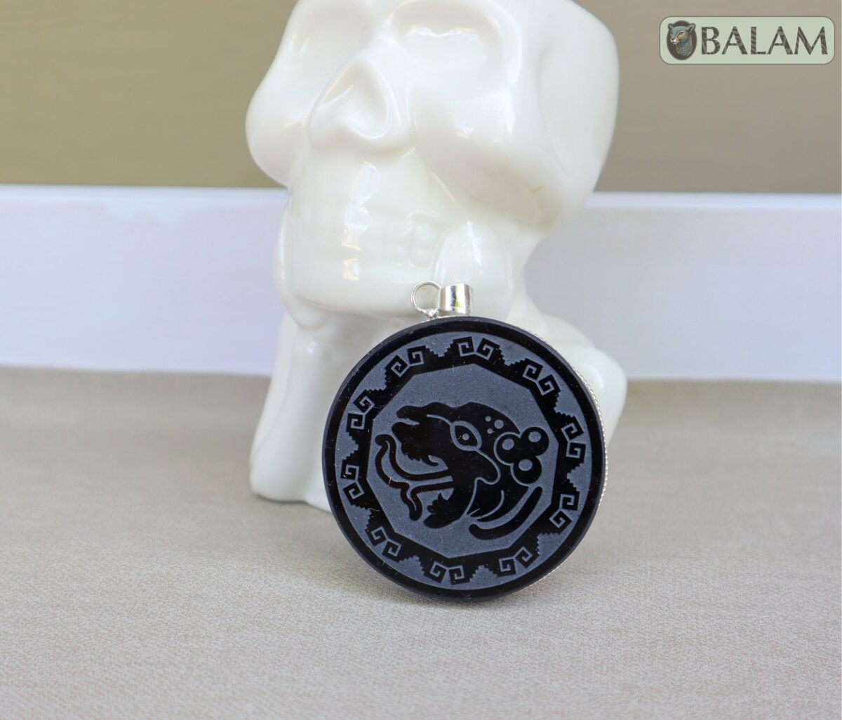 Obsidian pendant, stone necklace, Obsiana Mexica, Mexica necklace, Obsidian pendant and silver. Engraved hummingbird, Jaguar, Quetzalcoatl - Image 5
