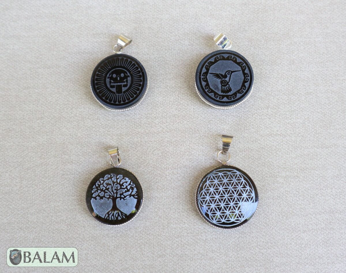 Obsidian pendant, stone necklace, Obsiana Mexica, Obsidian pendant and silver. Engraved Tree of life, flower of life, Hummingbird.