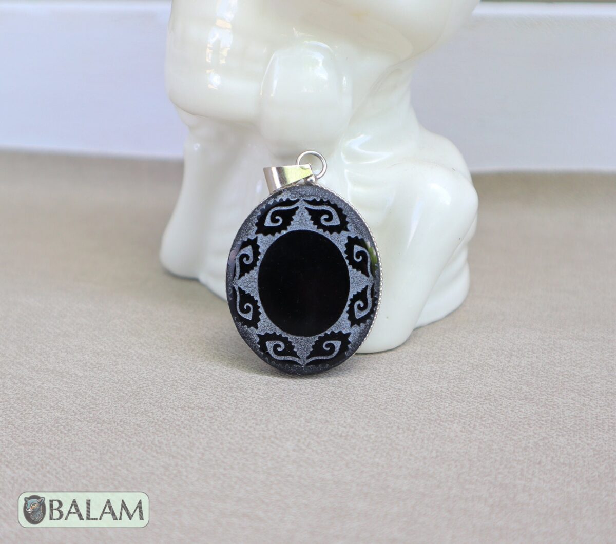 Obsidian pendant, stone necklace, Obsiana Mexica, Mexica necklace, Obsidian pendant and silver. Engraved Eagle warrior, Jaguar, Eclipse. - Image 7