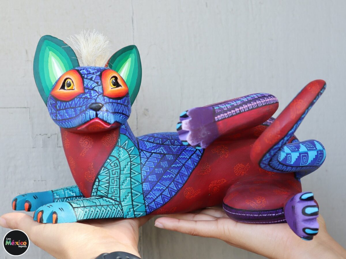 Amazing Xoloitzcuintle Alebrije, Mexican hairless Dog, Aztec Dog, Wood copal sculpture, Dog Alebrije, Mexican Art, Maguey Fiber hair.