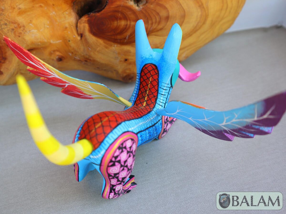 Playful Doggy, Playful Dante, Xoloitzcuintle Alebrije, Wood copal sculpture, Dog Alebrije, Dog with wings, Cute puppy, Alebrije Oaxaca art - Image 8