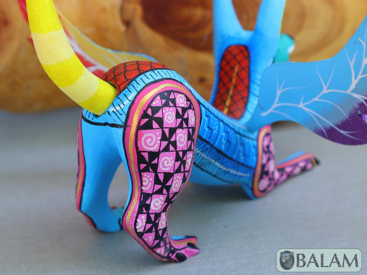 Playful Doggy, Playful Dante, Xoloitzcuintle Alebrije, Wood copal sculpture, Dog Alebrije, Dog with wings, Cute puppy, Alebrije Oaxaca art - Image 9