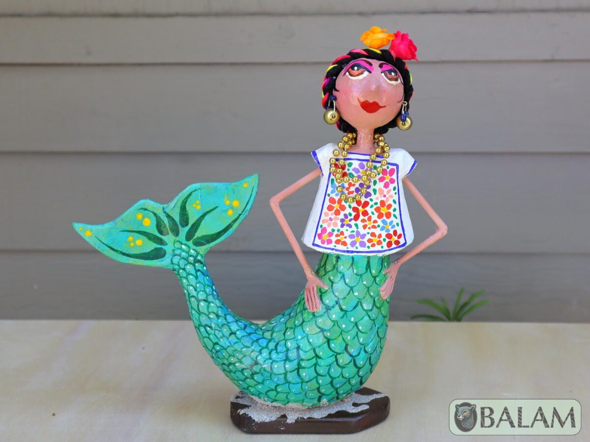 Frida Mermaid alebrije Paper mache, Mermaid alebrije, Alebrije de papel Mache, Unique Mermaid, Yucatecan Sirena, Frida Sirena, Papel Mache - Image 3