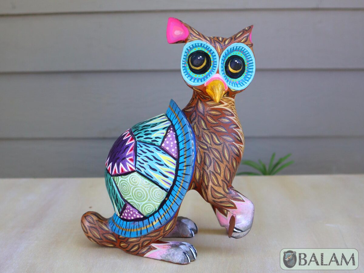 Unique alebrije art, Fusion of Turtle, Owl and Lion, Fusion alebrije, A powerful alebrije, Lion, Tortoise, Owl, lechuza, barn owl. - Image 3