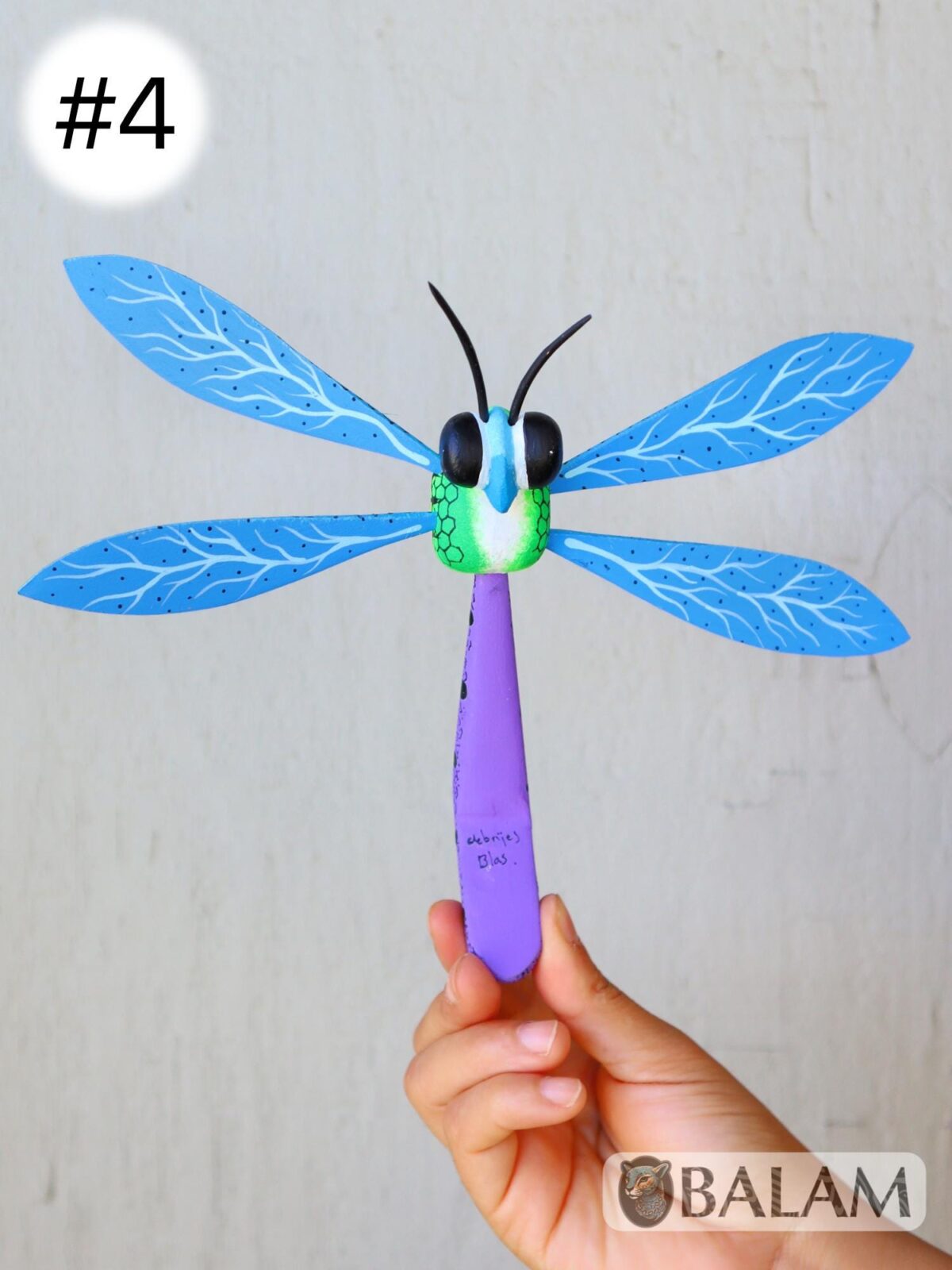 Libelula Alebrije from Oaxaca, dragonfly alebrije, Drago fly ornament alebrije, Copal wood sculpture. Oaxaca alebrijes - Image 2
