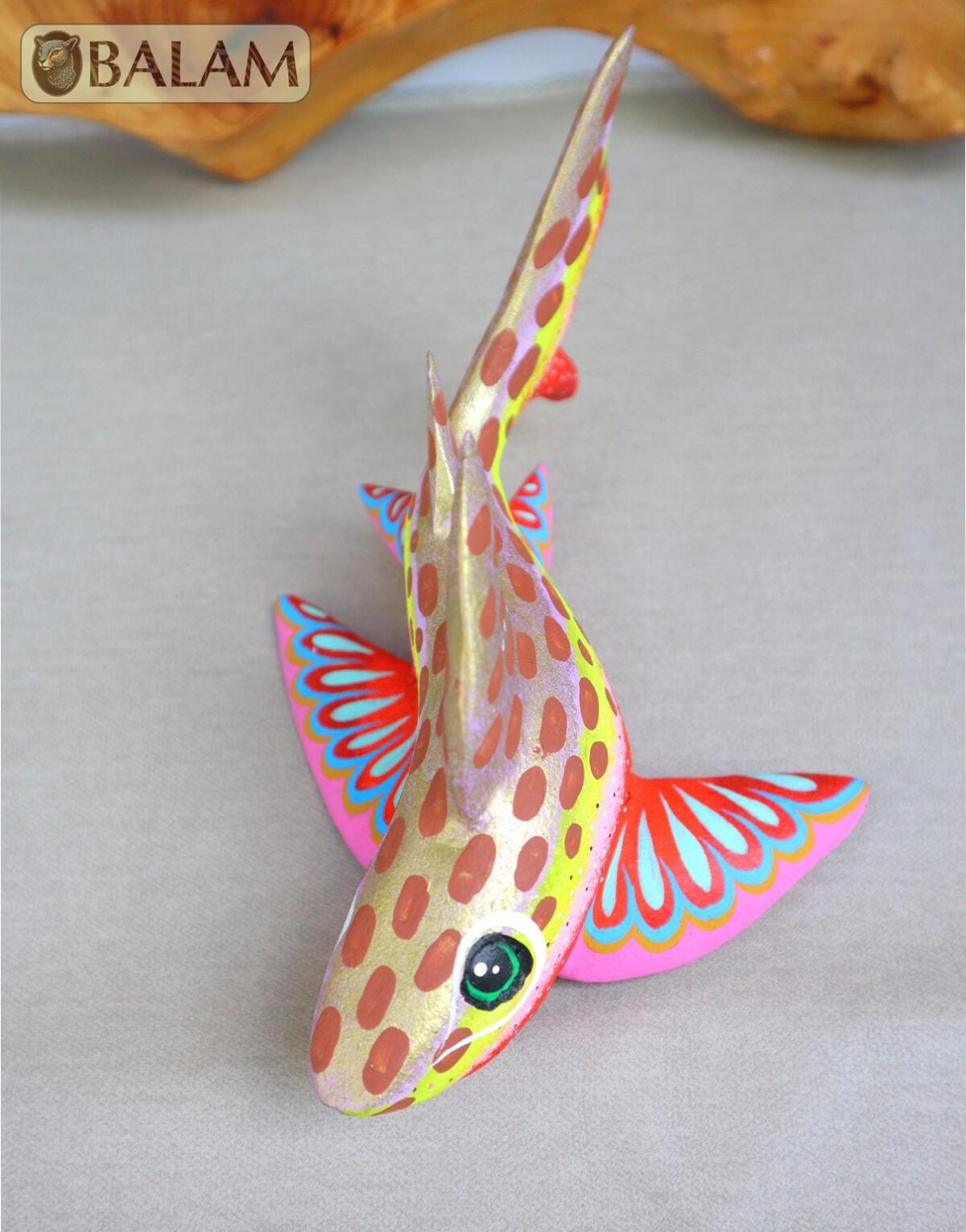 Shark alebrije, Alebrije from Oaxaca, Copal wood sculpture, Alebrije art, Shark sculpture, Alebrije Tiburon, tiburon alebrije, amazing shark - Image 4