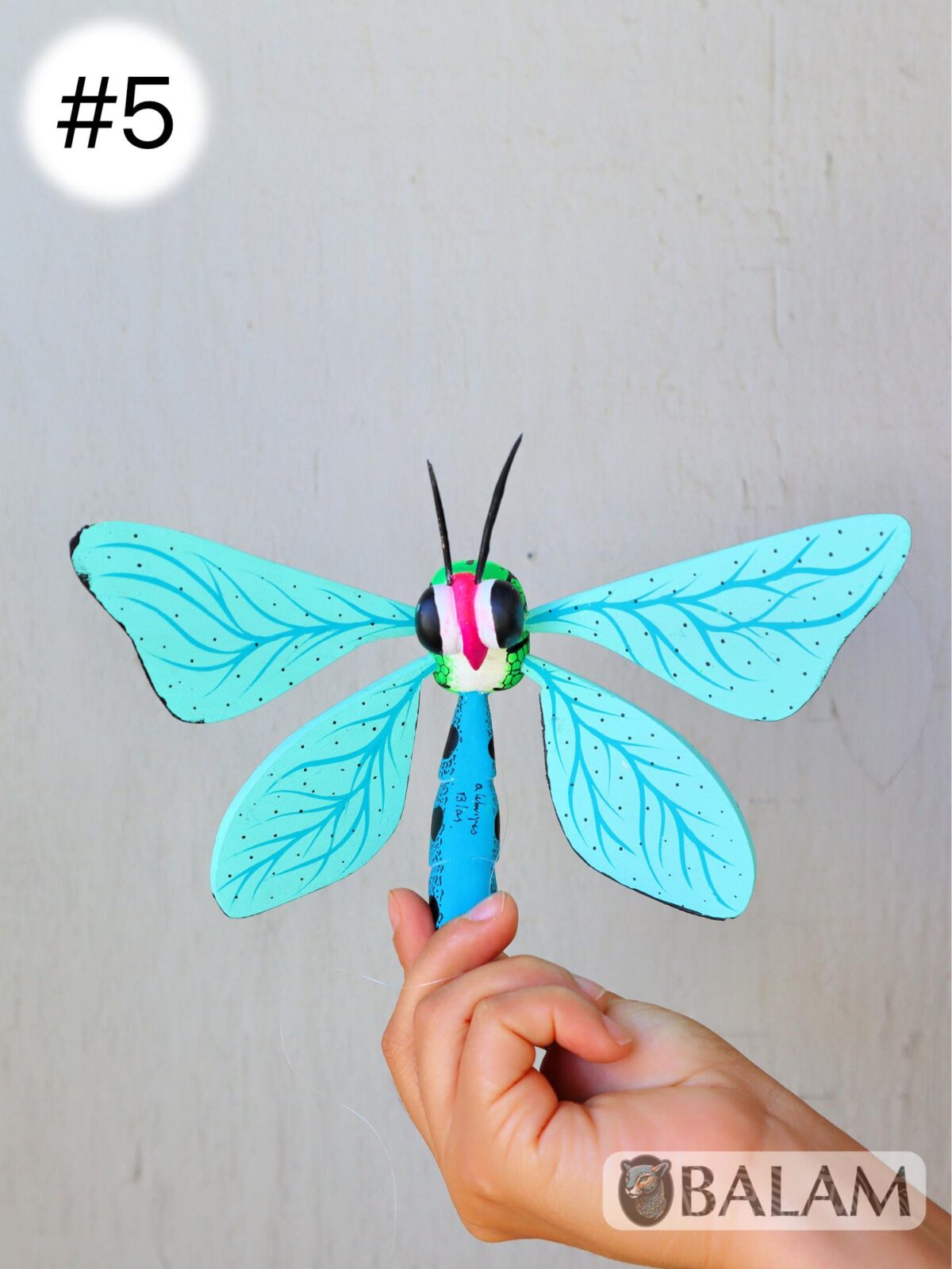 Mariposa Alebrije from Oaxaca, butterfly alebrije, Butterfly ornament alebrije, Copal wood sculpture. Read Description. - Image 6