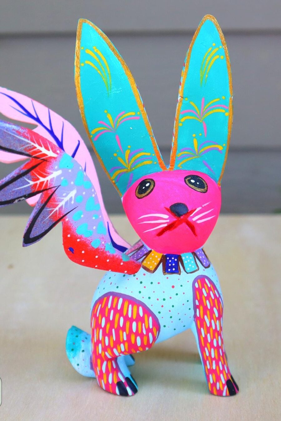 Conejo con alas, Alebrije from Oaxaca, Bunny alebrije, Copal wood sculpture, Bunny, Unique rabbit with wings, Rabbit Alebrije.