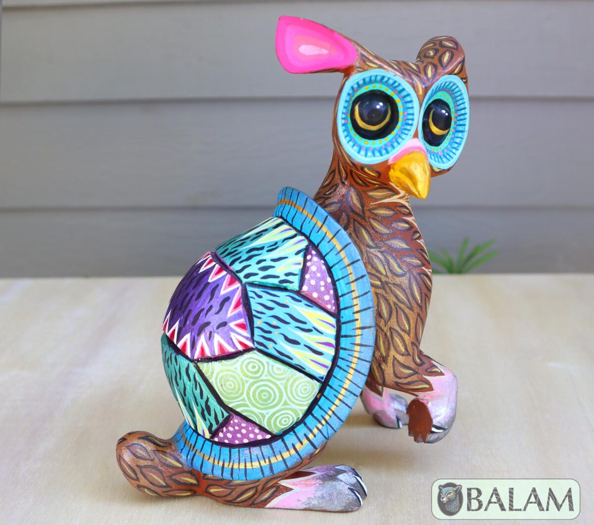 Unique alebrije art, Fusion of Turtle, Owl and Lion, Fusion alebrije, A powerful alebrije, Lion, Tortoise, Owl, lechuza, barn owl. - Image 4