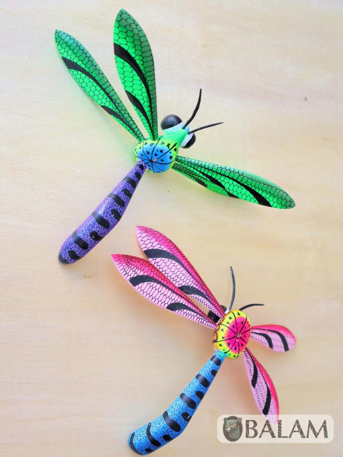 Libelula Alebrije from Oaxaca, dragonfly alebrije, Drago fly ornament alebrije, Copal wood sculpture. Oaxaca alebrijes - Image 8