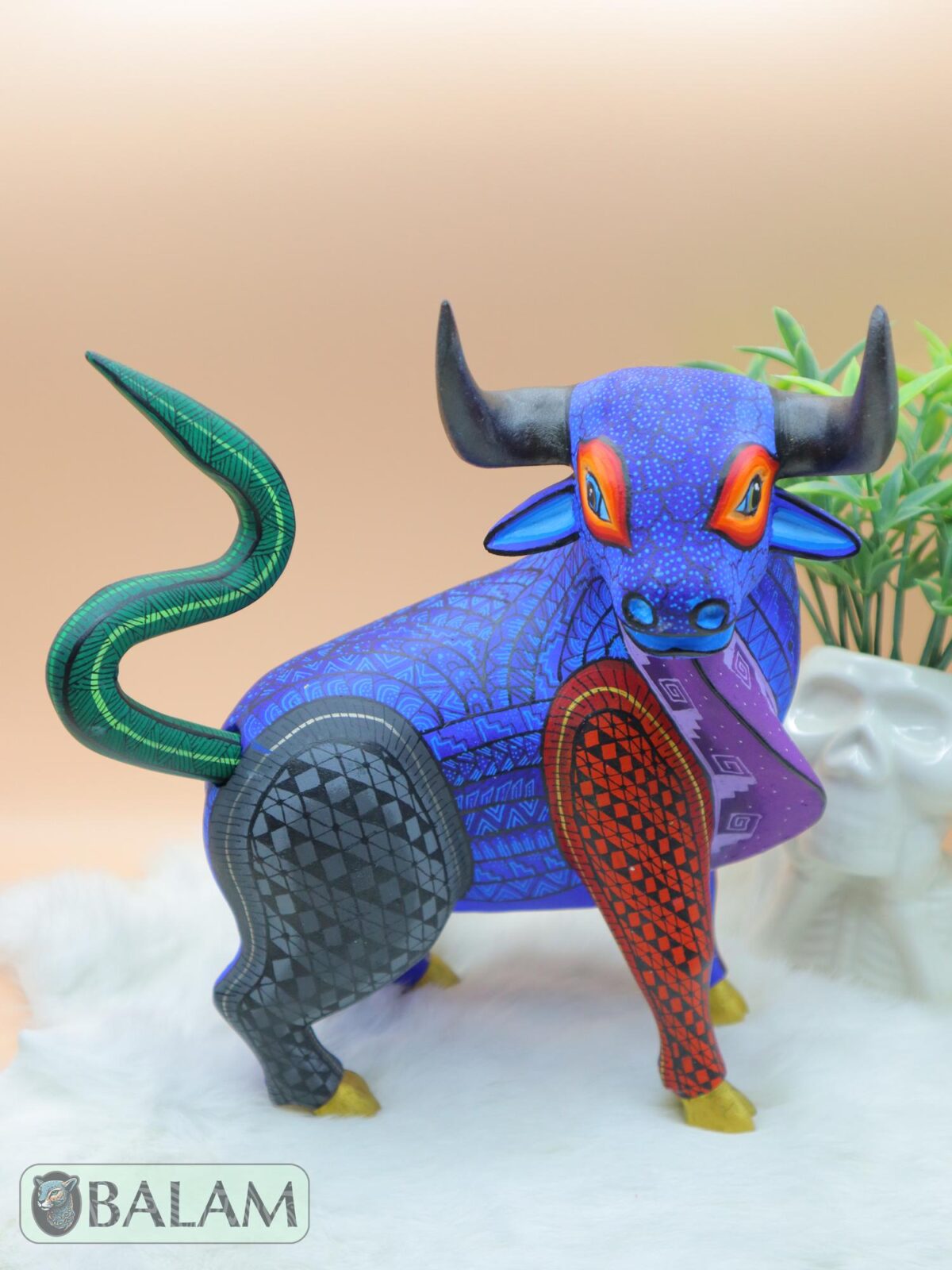 Bull alebrije, Alebrije from Oaxaca, alebrije, Copal wood sculpture, Wood Art, Alebrije art, Toro Alebrije. - Image 5