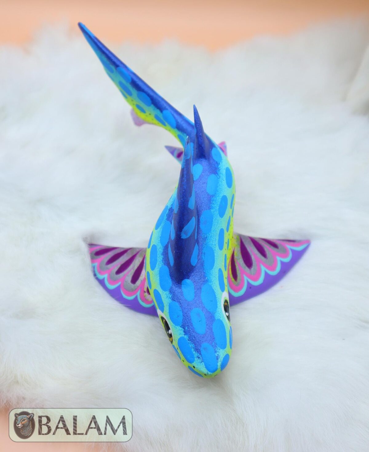 Tiburon alebrije, Shark alebrije, Alebrije from Oaxaca, Copal wood sculpture, Alebrije art, Shark sculpture, tiburon alebrije, amazing shark - Image 9