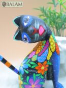 Night Cat alebrije, Gatito alebrije, Alebrije from Oaxaca, Cat alebrije, Copal wood sculpture, Wood Art, Alebrije art.