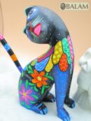 Night Cat alebrije, Gatito alebrije, Alebrije from Oaxaca, Cat alebrije, Copal wood sculpture, Wood Art, Alebrije art.