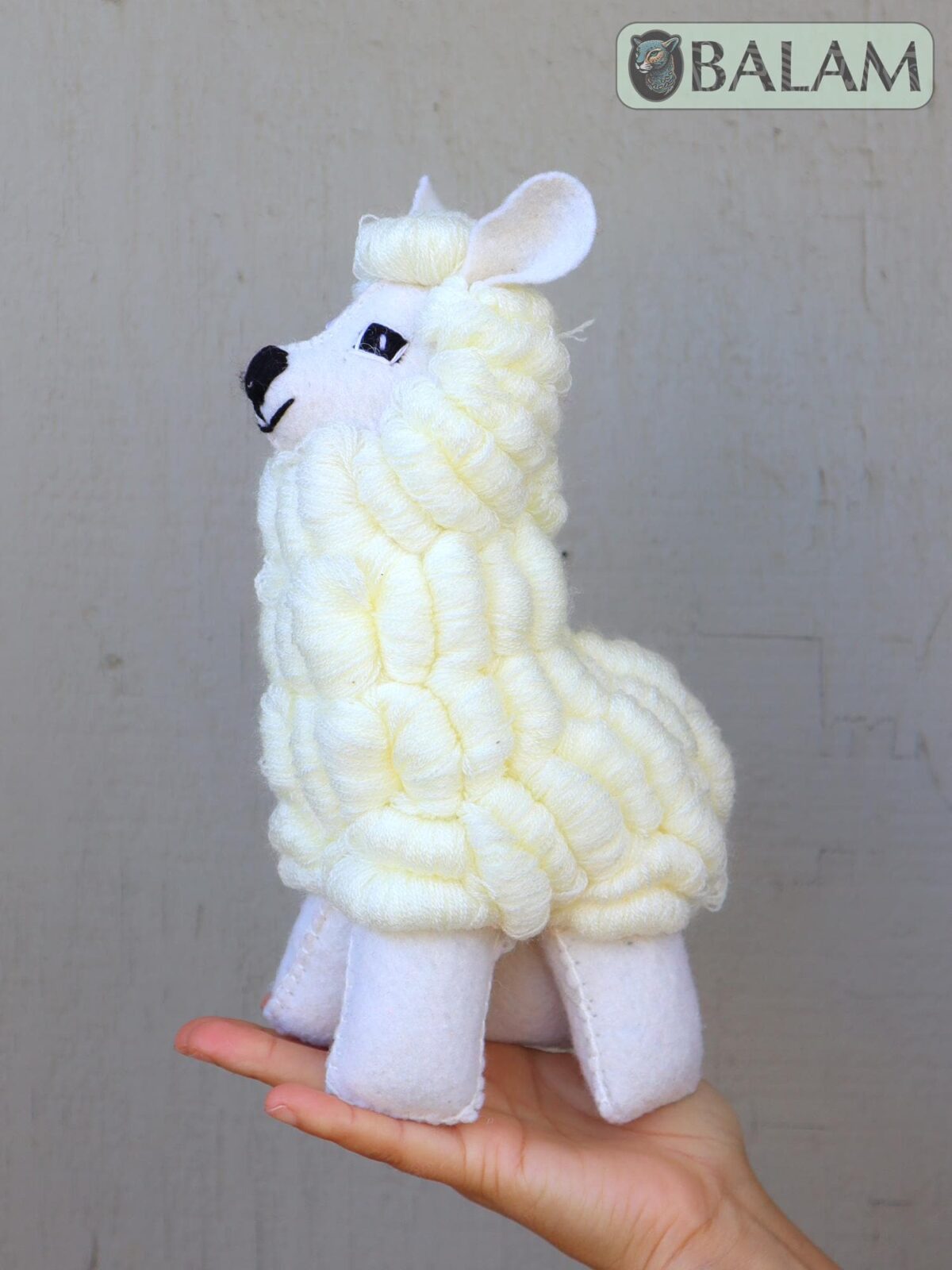 Llama stuffed animal, Alpaca stuffed animal, Colorful Mexican handmade plushies, stuffed natural felt animal, Llama Plushies. 10'' tall - Image 4