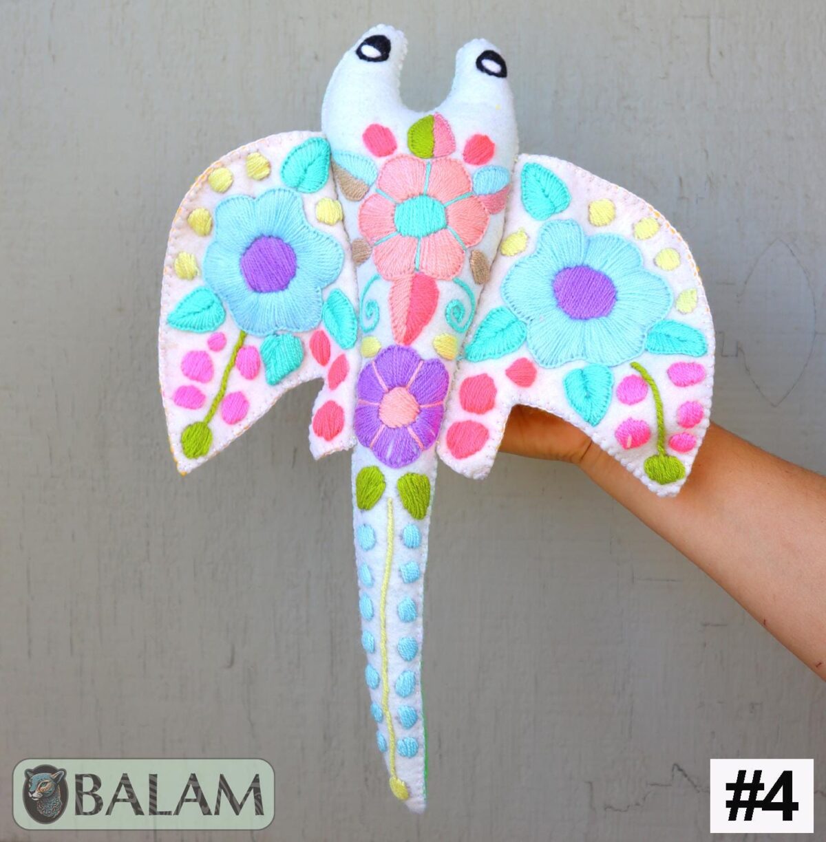 Stingray stuffed animal, Stingray Plush, Colorful Mexican handmade plushies, stuffed natural felt animal. 15'' long - Image 6