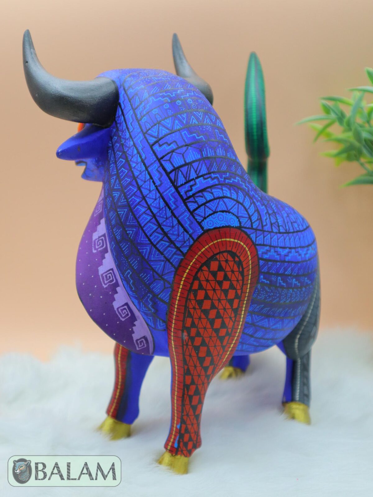 Bull alebrije, Alebrije from Oaxaca, alebrije, Copal wood sculpture, Wood Art, Alebrije art, Toro Alebrije. - Image 9