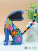 Night Cat alebrije, Gatito alebrije, Alebrije from Oaxaca, Cat alebrije, Copal wood sculpture, Wood Art, Alebrije art.