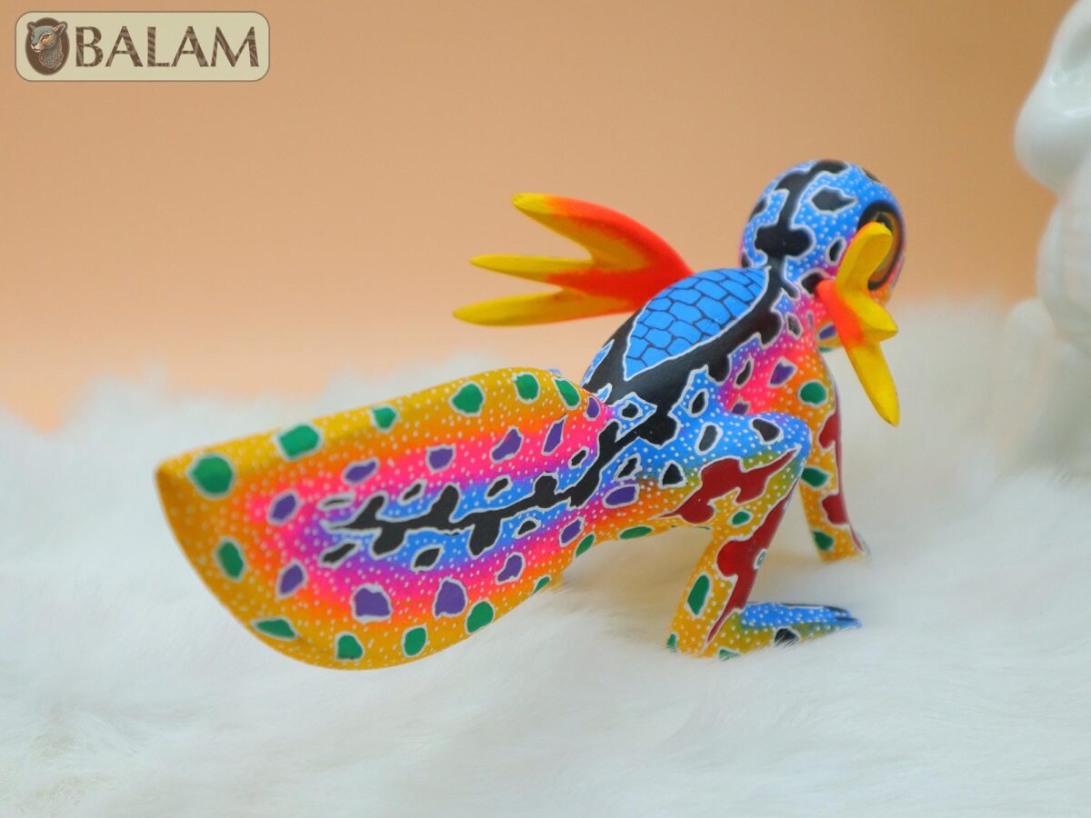 Alebrije from Oaxaca, alebrije, Copal wood sculpture, Wood Art, Alebrije art, Axolotl alebrije, Ajolote, Salamander, Cute axolotl alebrije - Image 4
