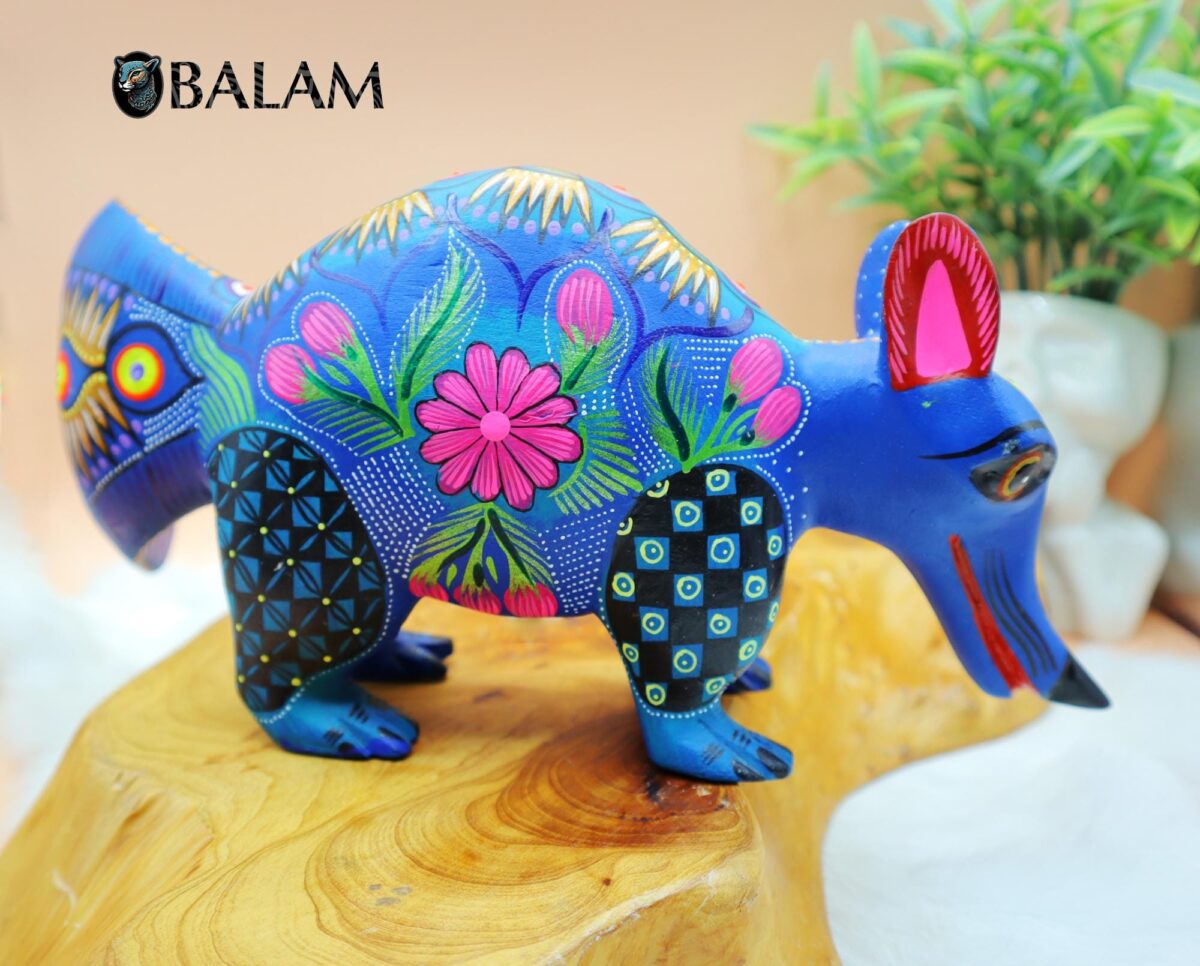 Alebrije from Oaxaca, alebrije, Copal wood sculpture, Wood Art, Alebrije art, anteater, anteater sculpture, anteater alebrije, Oso alebrije - Image 6