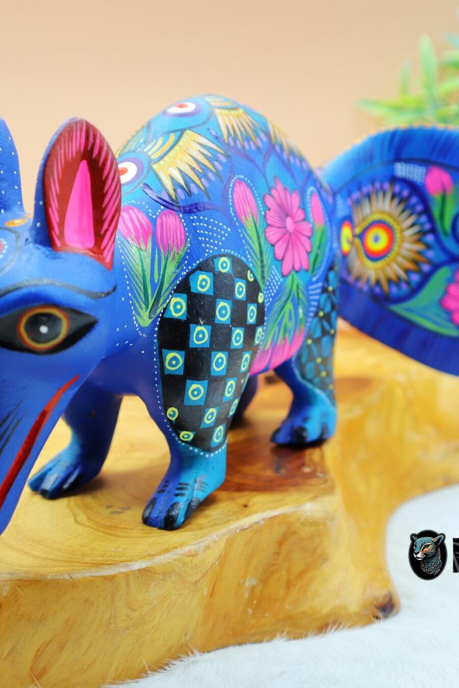 Alebrije from Oaxaca, alebrije, Copal wood sculpture, Wood Art, Alebrije art, anteater, anteater sculpture, anteater alebrije, Oso alebrije