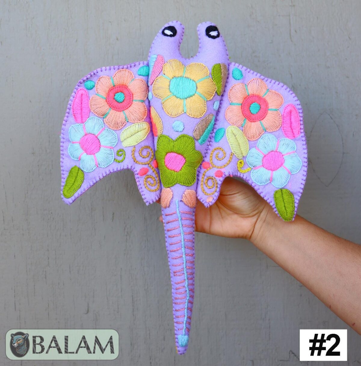 Stingray stuffed animal, Stingray Plush, Colorful Mexican handmade plushies, stuffed natural felt animal. 15'' long - Image 3