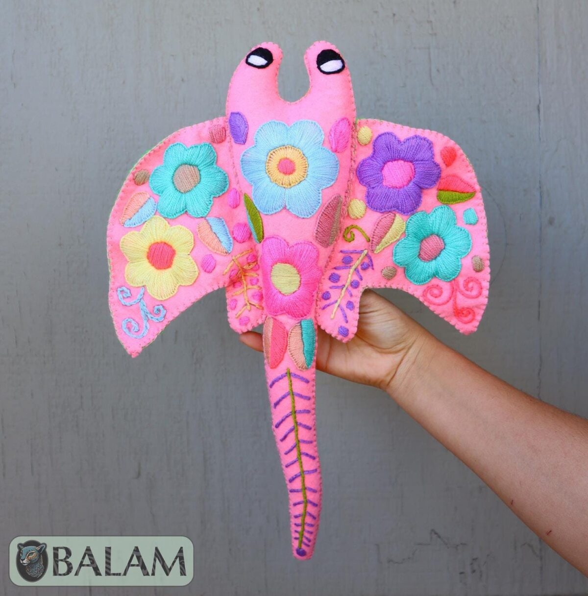 Stingray stuffed animal, Stingray Plush, Colorful Mexican handmade plushies, stuffed natural felt animal. 15'' long