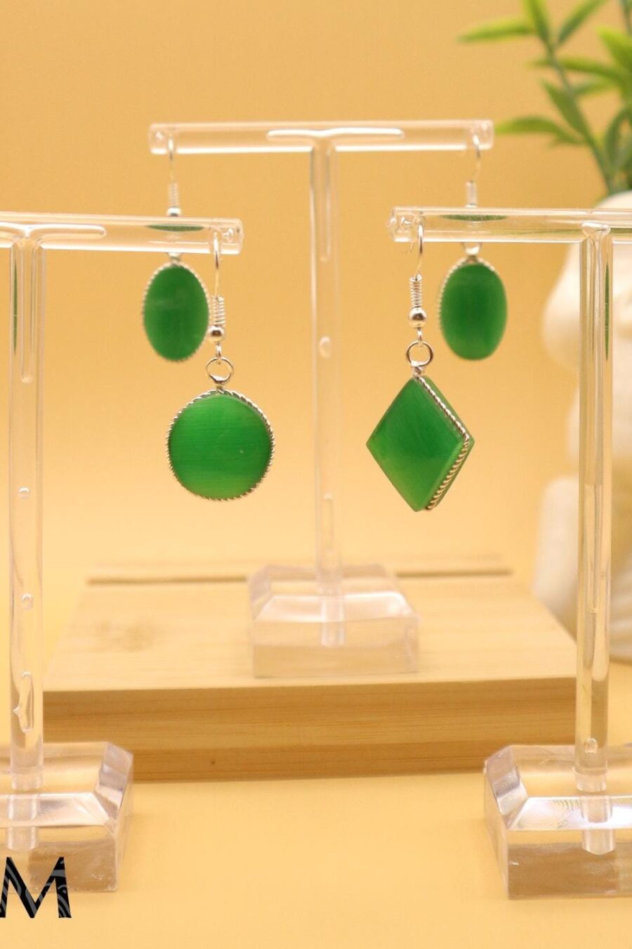 Aventurine Earrings, Gemstone earrings, silver wire .925, Silver plated hook.