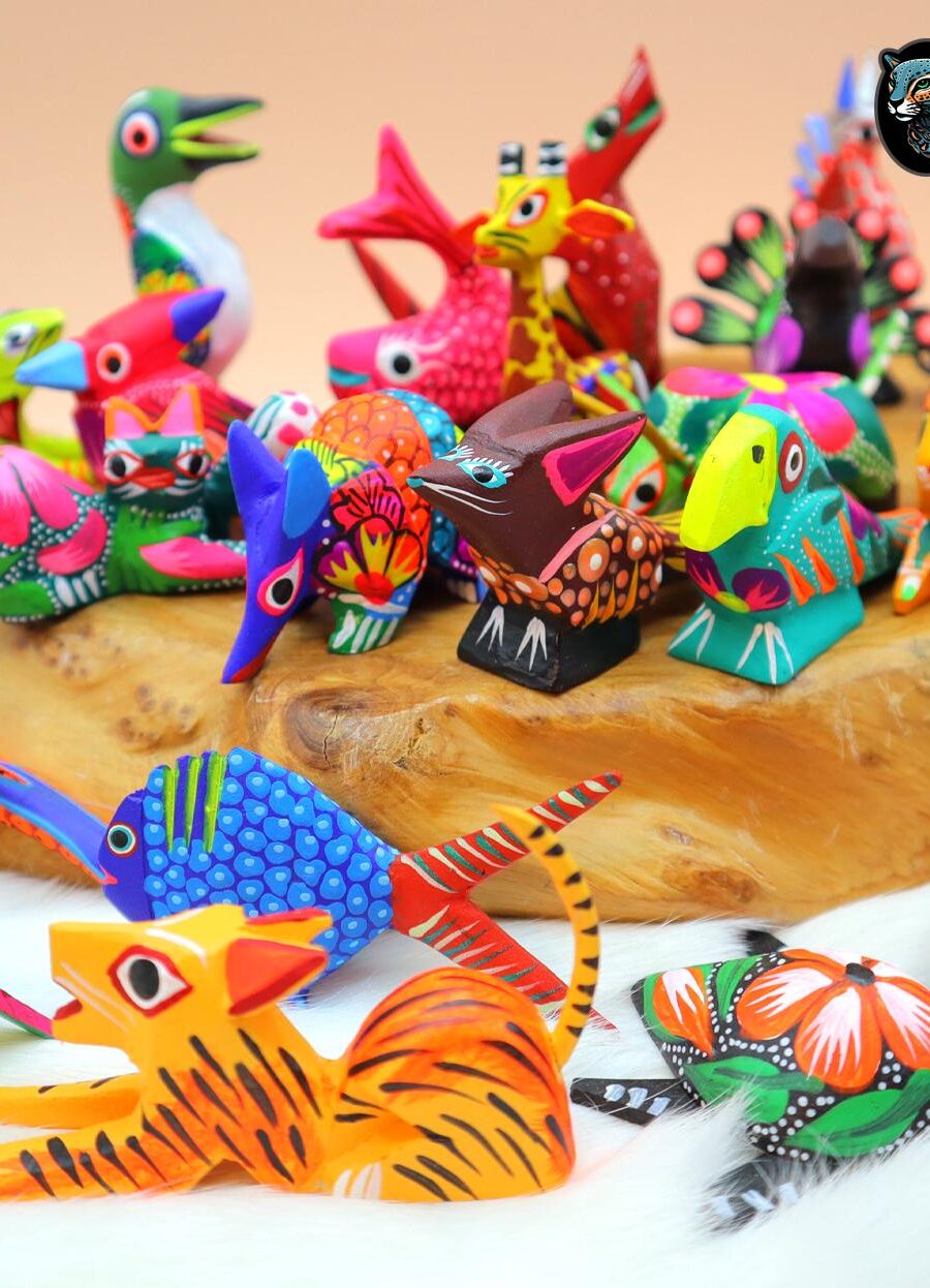 LOT of Mini alebrije, Buho alebrije, Doggy, Axolotl, Bunny, Bull, Stingray, snail, Cat. Assortment lot Alebrije from Oaxaca Read description
