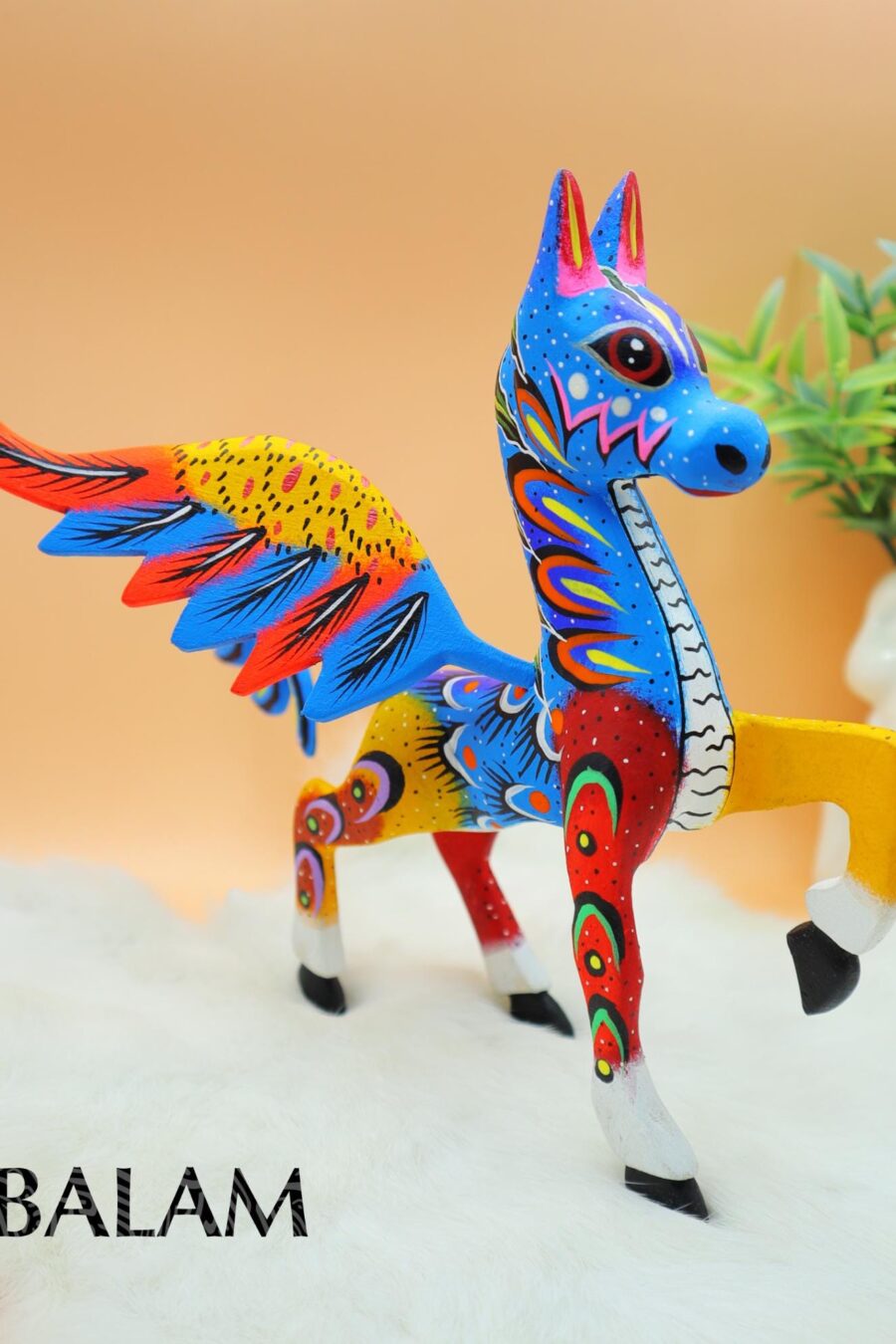 Amazing Pegasus, Pegasus alebrije, pegaso, caballo, Horse alebrije, Alebrije from Oaxaca, alebrije, Wooden alebrije, Pegasus art.