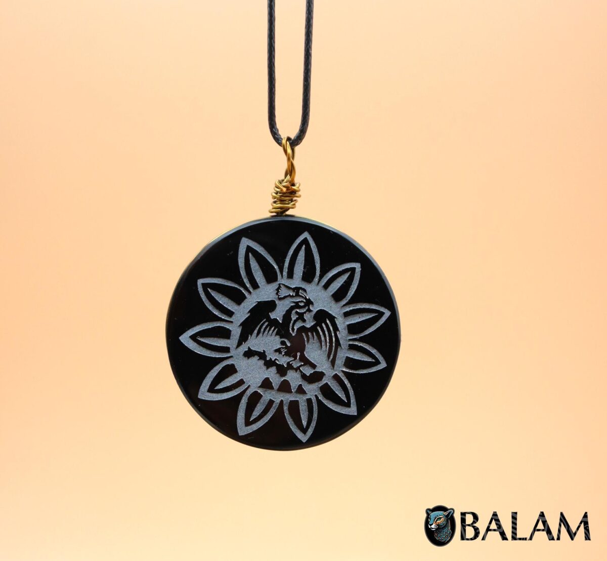 Obsidian pendant, obsidian necklace, Obsidian Mexica, Mexica necklace, Obsidian pendant. Eagle and sun, Hunab Kun. Black cord included
