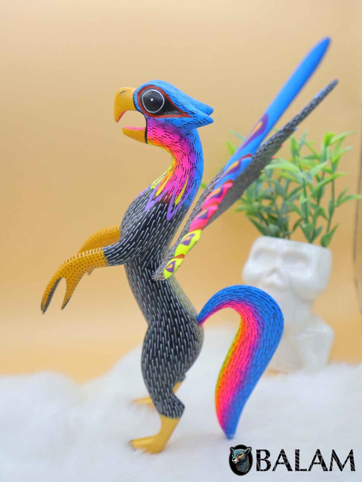 Grifo alebrije, Aguila alebrije, Alebrije from Oaxaca, alebrije, Copal wood sculpture, Wood Art, Alebrije art, Griffin, Phoenix, eagle. - Image 6