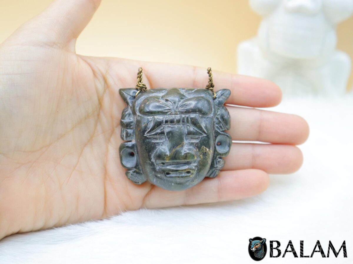 Jaguar warrior, Jade pendant, Carved artwork, Guerrero jaguar. Serpentine mask. Read Description - Image 2