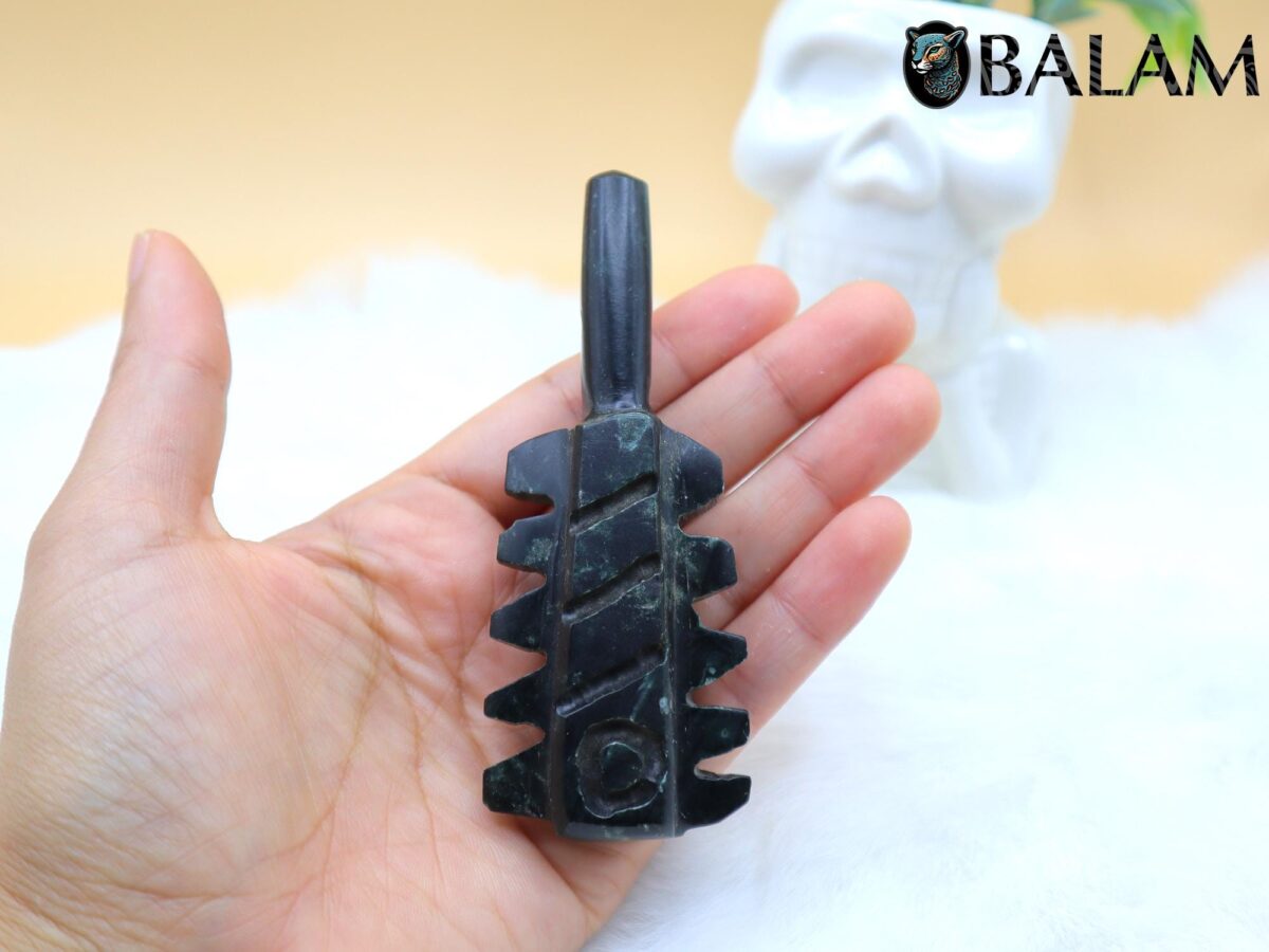 Macuahuitl pendant, Aztec weapon, green jade pendant, Ceremonial Necklace, Jade Necklace. Aztec god. Read Description