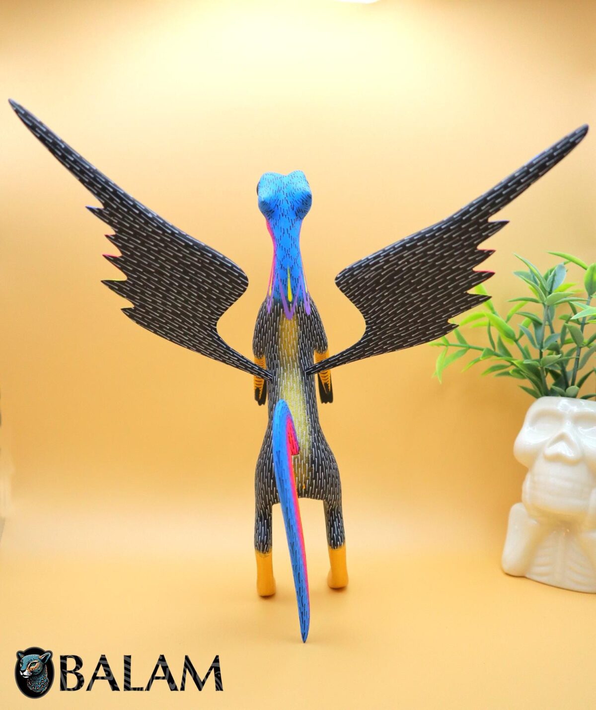 Grifo alebrije, Aguila alebrije, Alebrije from Oaxaca, alebrije, Copal wood sculpture, Wood Art, Alebrije art, Griffin, Phoenix, eagle. - Image 8