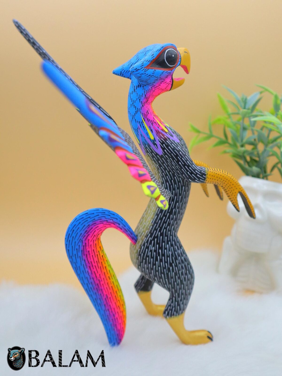 Grifo alebrije, Aguila alebrije, Alebrije from Oaxaca, alebrije, Copal wood sculpture, Wood Art, Alebrije art, Griffin, Phoenix, eagle. - Image 7