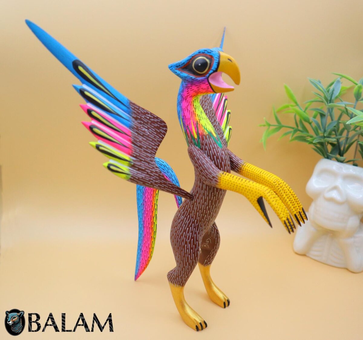 Grifo alebrije, Aguila alebrije, Alebrije from Oaxaca, alebrije, Copal wood sculpture, Wood Art, Alebrije art, Griffin, Phoenix, eagle.